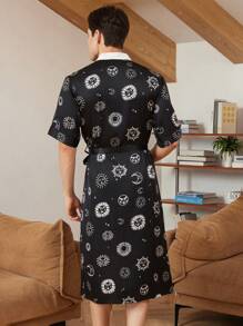 Men Sun & Moon Print Contrast Trim Belted Satin Robe - Black - View 2