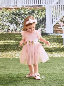 SHEIN Glamorique Kids Vestido de bebé niña rosa claro de verano lindo elegante con bordado de flores, falda de malla, mangas volantes, tejido esponjoso con diadema - Rosa - Ver 3