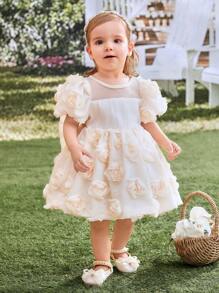 SHEIN Glamorique Kids 女婴优雅花童连衣裙，非常适合生日派对和节日，具有泡泡袖，杏色，3D 玫瑰，时尚别致的大蝴蝶结，优雅的薄纱，非常适合钢琴表演、晚会和表演，一岁