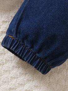 SHEIN Vintaside Kids 2pcs Young Boys Jockey Graphic Print Textured Knit Crew Neck Sweatshirt & Washed Denim Long Pants Outfit, Suitable For Back To School, Autumn/Winter, Halloween, Christmas - White - View 5