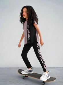 SHEIN Conjunto de dos piezas para niña preadolescente compuesto por camiseta de manga corta tejida con bloque de color y letra impresa y pantalones largos deportivos para el ocio - Púrpura polvoriento - Ver 3