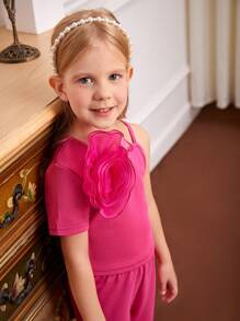 SHEIN Young Girls Asymmetrical Neck Stereo Flower Top & Flare Leg Pants - Hot Pink - View 4