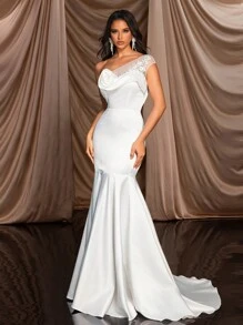 Glamrae Robe de mariée élégante à traîne de poisson en dentelle avec de magnifiques perles de fleurs et un design en dentelle 3D sur l'encolure - Blanc - Voir 5