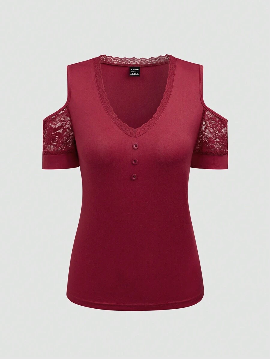 SHEIN LUNE Nữ dệt kim ren chắp vá Cổ trễ vai có cúc trang trí dưới áo phông - Màu Đỏ Sâu - Xem 1