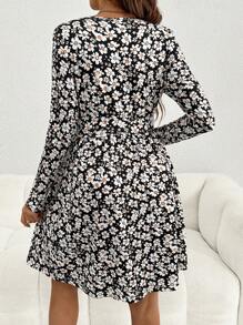 SHEIN Maternity Floral Print V-Neck Long Sleeve Nursing Dress, Daily Casual Wear