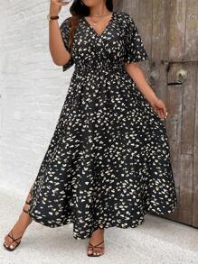 SHEIN Holidaya Plus Size Kỳ nghỉ Váy in Allover thông thường có khe bên hông - màu đen - Xem 3