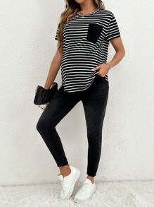 SHEIN Maternity Casual/Commute Striped Round Collar Short Sleeve T-Shirt - Black and White - View 6