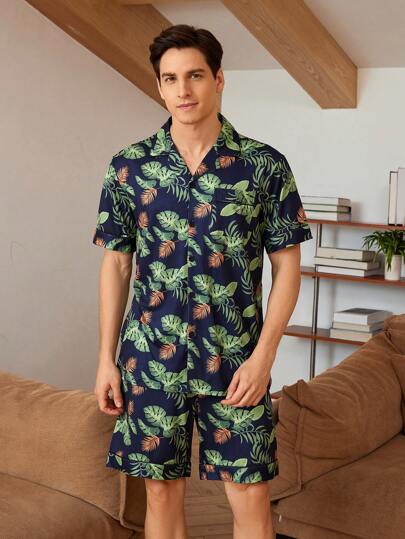 Men's Random Printed Short Sleeve T-Shirt And Shorts Set, Home Clothes