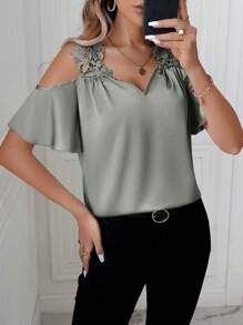 SHEIN Clasi Solid Color Lace Patchwork Open Shoulder Women's Summer Blouse - Olive Green - View 5