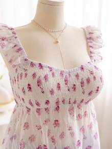 Soleia Áo sơ mi có họa tiết hoa màu xanh và trắng có eo đàn hồi và đường viền xù, áo đi nghỉ lãng mạn dành cho phụ nữ ngoại cỡ - Màu tím hoa cà - Xem 4