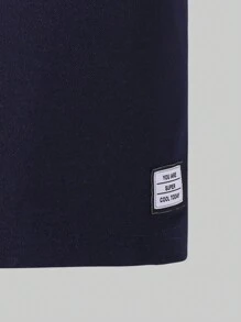 SHEIN 2 chiếc áo thun nam tay ngắn in họa tiết và quần short thường ngày, dành cho thanh thiếu niên và người lớn - màu đen - Xem 5