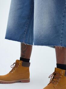 Manfinity EMRG Men's Plus Size Loose-Fit Denim Shorts With Pockets And Frayed Hem - Medium Wash - View 5