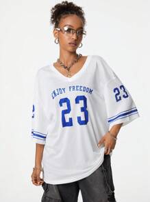 SHEIN EZwear 女款夏季垂墜肩V領足球運動衫，印有字母印花 - 白色 - 查看 5