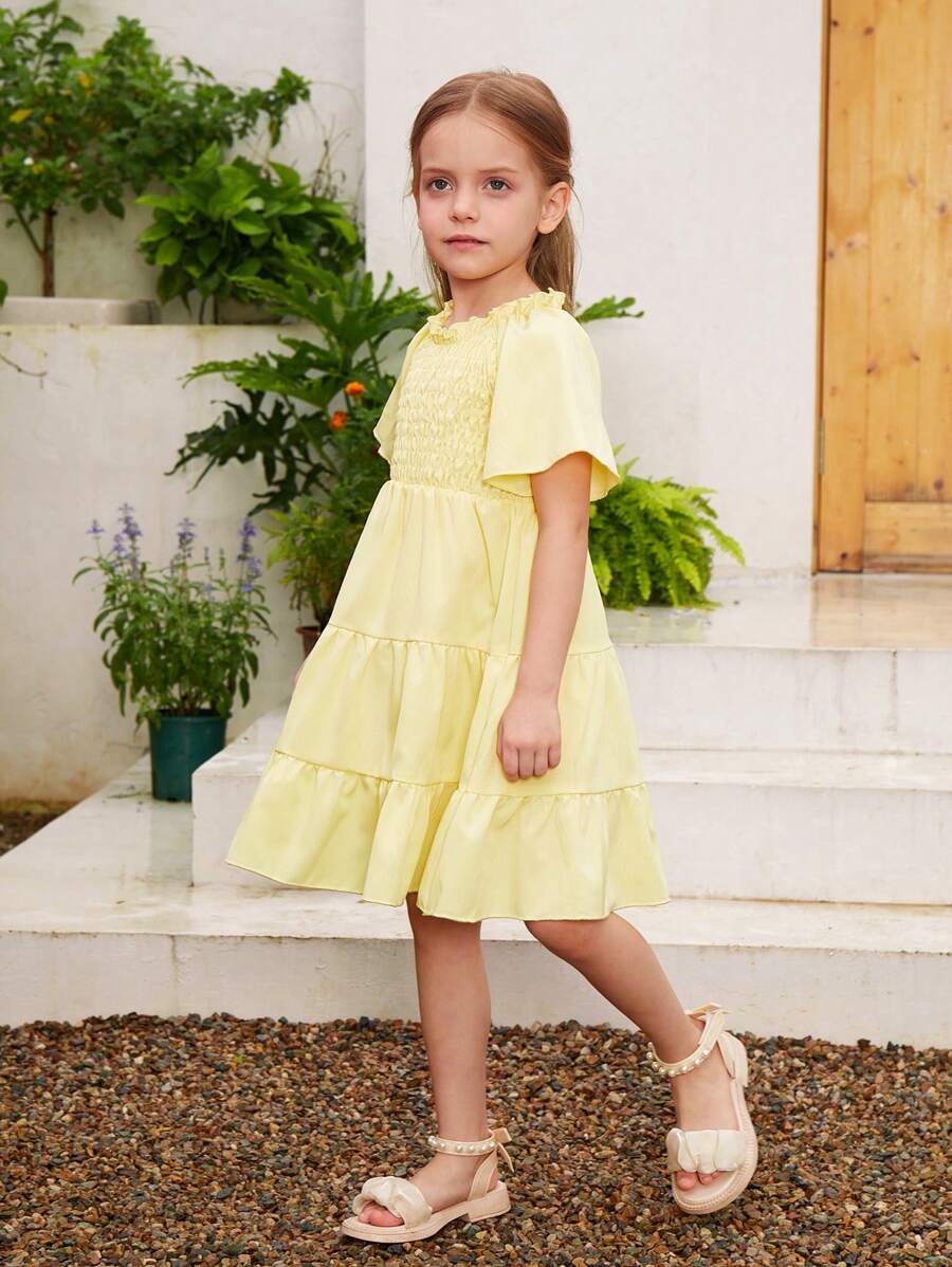 女童纯色编织荷叶边松紧腰 A 字形连衣裙，配有松紧袖口，适合休闲外出和夏季度假 - 母女配套服装（3 件单独出售） - 芥末黃 - 查看 1