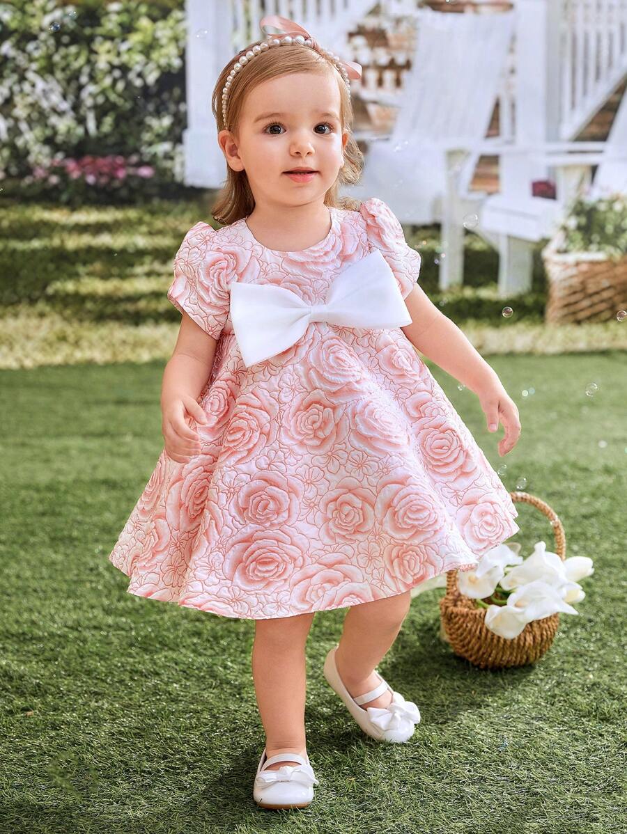 SHEIN Glamorique Kids 嬰兒女孩優雅花卉裝日常休閒裝，優雅，春夏新款蓬松裙子裙裝 - 彩色 - 查看 1