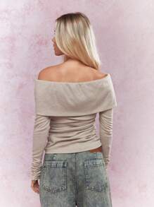 MISSGUIDED 針織露肩翻蓋細節側拉長袖巴多特上衣 - 駝色 - 查看 2