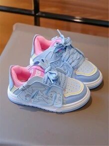 New Graffiti Design Breathable Anti-Slip Soft Sole Children's Sneakers For Sports, Skateboarding Or Casual Wear. With Exquisite Lasting Craftsmanship And Foot Support Design.