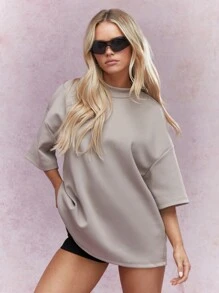 MISSGUIDED Logo Label Back Polo cổ trễ tay áo thun oversized - Màu Khaki - Xem 1