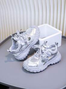 1 paar modieuze, ademende, holle sportsandalen met zachte zool