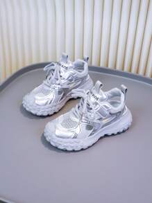 1 paar modieuze, ademende, holle sportsandalen met zachte zool