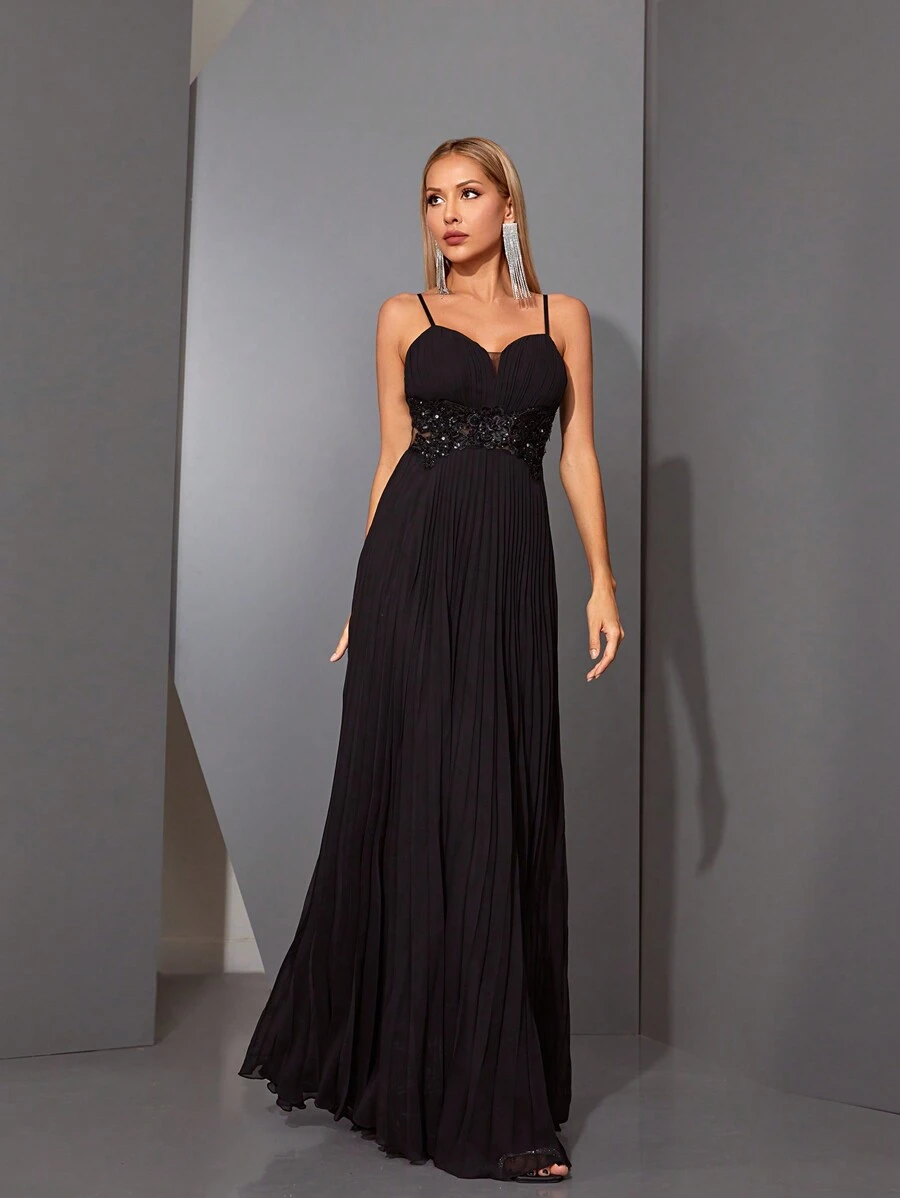 Robe en mousseline transparente Mgiacy avec broderie et appliqué perlé, avec encolure haute, col en V, taille empire et ourlet évasé. Robe de demoiselle d'honneur.