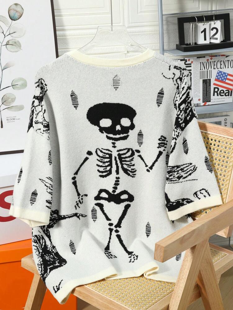 Men's Streetwear Skull Head Printed Round Neck Knit Sweater (Random Print) Graphic Men T Shirt