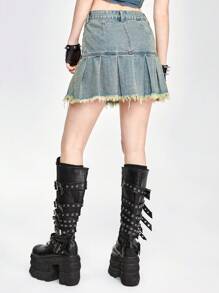 ROMWE Grunge Punk Raw Hem Pleated Denim Skirt For Summer - Light Wash - View 2