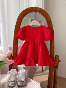 SHEIN LMoss Kids LMoss Baby Girl 可爱休闲女婴夏季泡泡袖宽松纯色纹理设计连衣裙 - 紅色 - 查看 2