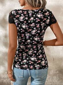 SHEIN Clasi Floral Print Contrast Lace Goth Back To School Clothes Fall Women Old Money Style Teacher Outfits Graphic T Shirt