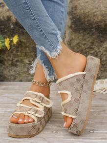 Women's Fashionable Buckle Strap European & American Style Lightweight Non-Slip Fabric Beach Platform Sandals