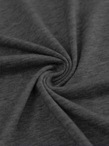 SHEIN EZwear CURVE 女式大码夏季 V 领短袖休闲 T 恤，带口号印花，趣味十足，我不在乎图案 T 恤女式上衣 - 深灰色 - 查看 4