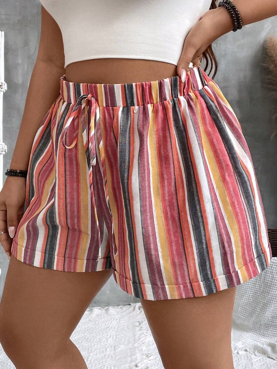SHEIN VCAY 大码秋季法式复古风格彩色条纹教师短裤