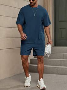 Manfinity Homme Loose Fit Men's Solid Color Drop Shoulder T-Shirt And Shorts Set