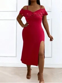 SHEIN Unity Vestido de verano de tirantes elegante y elegante con abertura en el bajo y detalles de diamantes brillantes para ropa de Año Nuevo en tallas grandes - Rojo - Ver 1