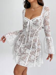 SHEIN PETITE 復古蕾絲甜心領蓬蓬袖連身裙