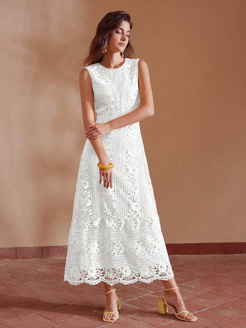 LACE RUFFLE HEM SLEEVELESS DRESS