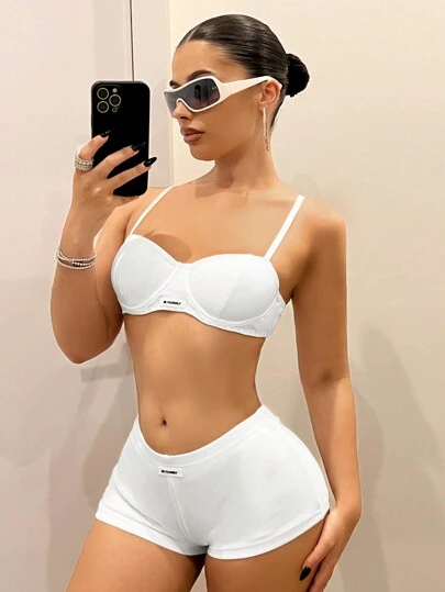 SHEIN ICON Ladies' Simple Solid Color Daily Wear Bra Cup Vest And Shorts Set