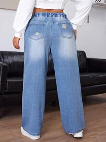 SHEIN EZwear Plus Size Women's Loose Fit Wide Leg Casual Boyfriend Jeans With Pockets And Distressed Details