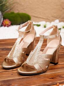 Giày sandal nữ cổ thấp hở mũi thêu rơm, quai cài mắt cá chân, gót cao kiểu La Mã, phong cách nghỉ dưỡng thường ngày, màu vàng kim, thích hợp cho trang phục xuân hè. - Vàng - Xem 2