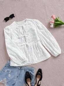 SHEIN Essnce Camisa de verano con botones bordados y vaciados con corbata de lazo - Blanco - Ver 8