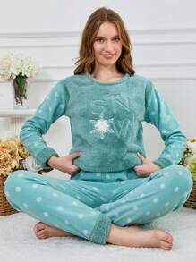 RueChic Star & Moon Print Raglan Sleeve Flannel PJ Set - Green - View 6