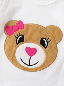 Conjunto de 3 peças para bebê menina, top bordado com design de urso de mangas compridas, gola redonda, bainha babado, shorts e bolsa em formato de urso. Lindo e fashion, ideal para o verão. - Castanho - Visão 4