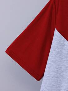 SHEIN 2pcs Teen Boys' Casual Color Block Patchwork Printed Round Neck Pullover T-Shirt And Athletic Shorts Set, Spring/Summer - Red - View 5
