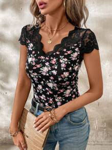 SHEIN Clasi Floral Print Contrast Lace Goth Back To School Clothes Fall Women Old Money Style Teacher Outfits Graphic T Shirt
