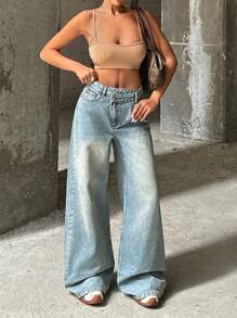 CasuGlow VINTAGE Casual WASH HIGH WAIST WIDE LEG CUT ASYMMETRIC BELT DETAIL Daytime Light Blue Summer - Medium Wash - View 5