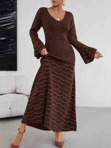 条纹喇叭袖针织连衣裙，休闲春秋 - 咖啡棕 - 查看 3
