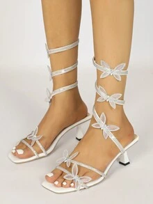 Sandálias de Salto Alto para Mulheres, Embaladas em Strass com Forma de Borboleta, Dedo Aberto, Belos Saltos Finos com Brilho, Adequados para Casamentos e Outras Ocasiões - Branco - Visão 6