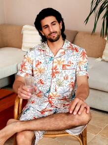 Manfinity ChillVibe Men's Floral Print Front Button Short Sleeve Shirt And Shorts Set, Casual Homewear For Summer
