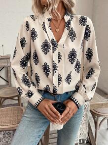 SHEIN Clasi Blusa con estampado total, cuello con escote en pico y mangas farol para mujer, ideal para vacaciones y tiempo libre