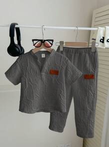 2入組男孩休閒大學拼接V領短袖套頭T恤和直筒針織長褲套裝 - 灰色 - 查看 6